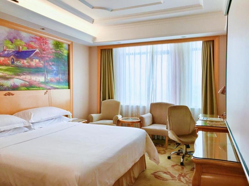 Vienna International Hotel Shenzhen Guangming Avenue Exterior foto